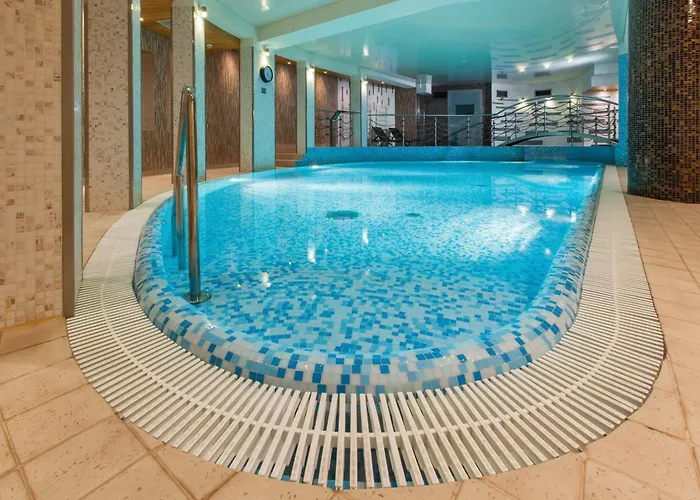 4 sterren hotel: Galaxy Hotel
