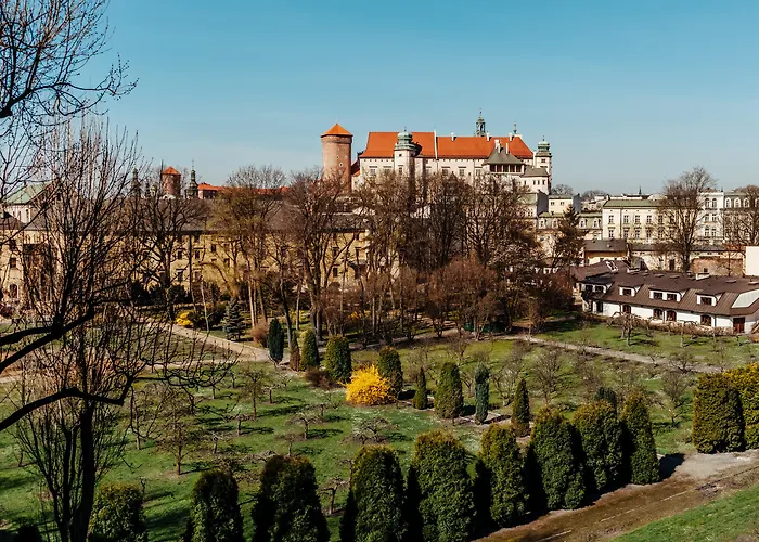 Queen Boutique Hotel